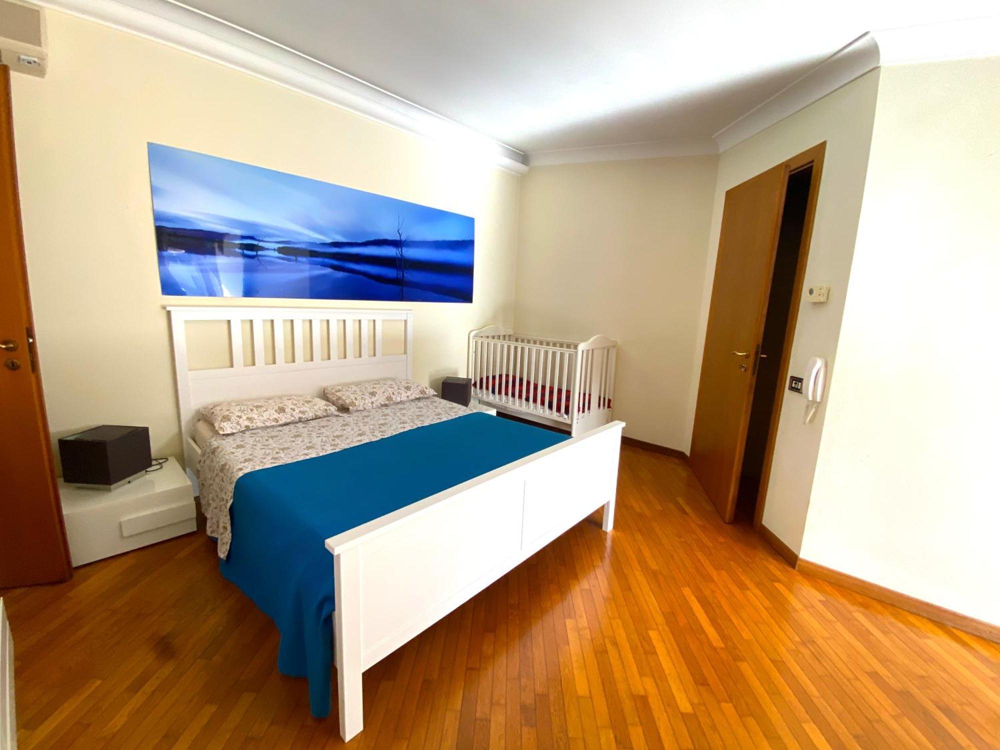 Casa Chiara, Roof Terrace, 100m To The Historical Center Apartment *